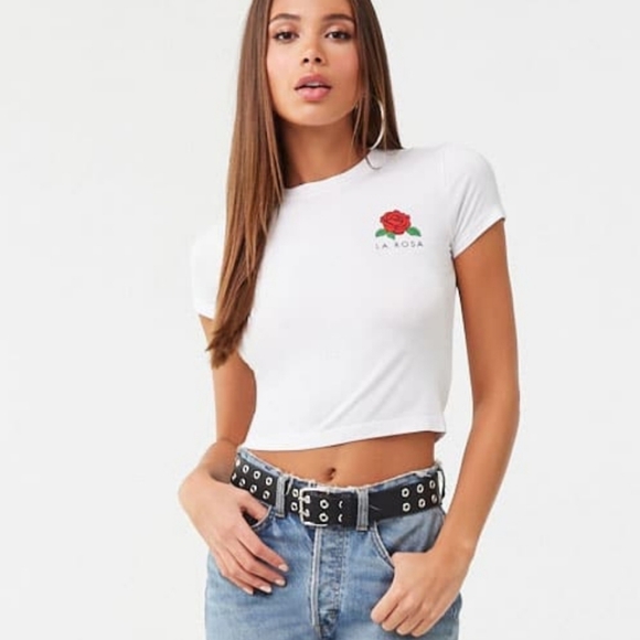 Forever 21 Tops - ✅3 for $25✅LA ROSA WHITE CROPPED T-SHIRT NEW